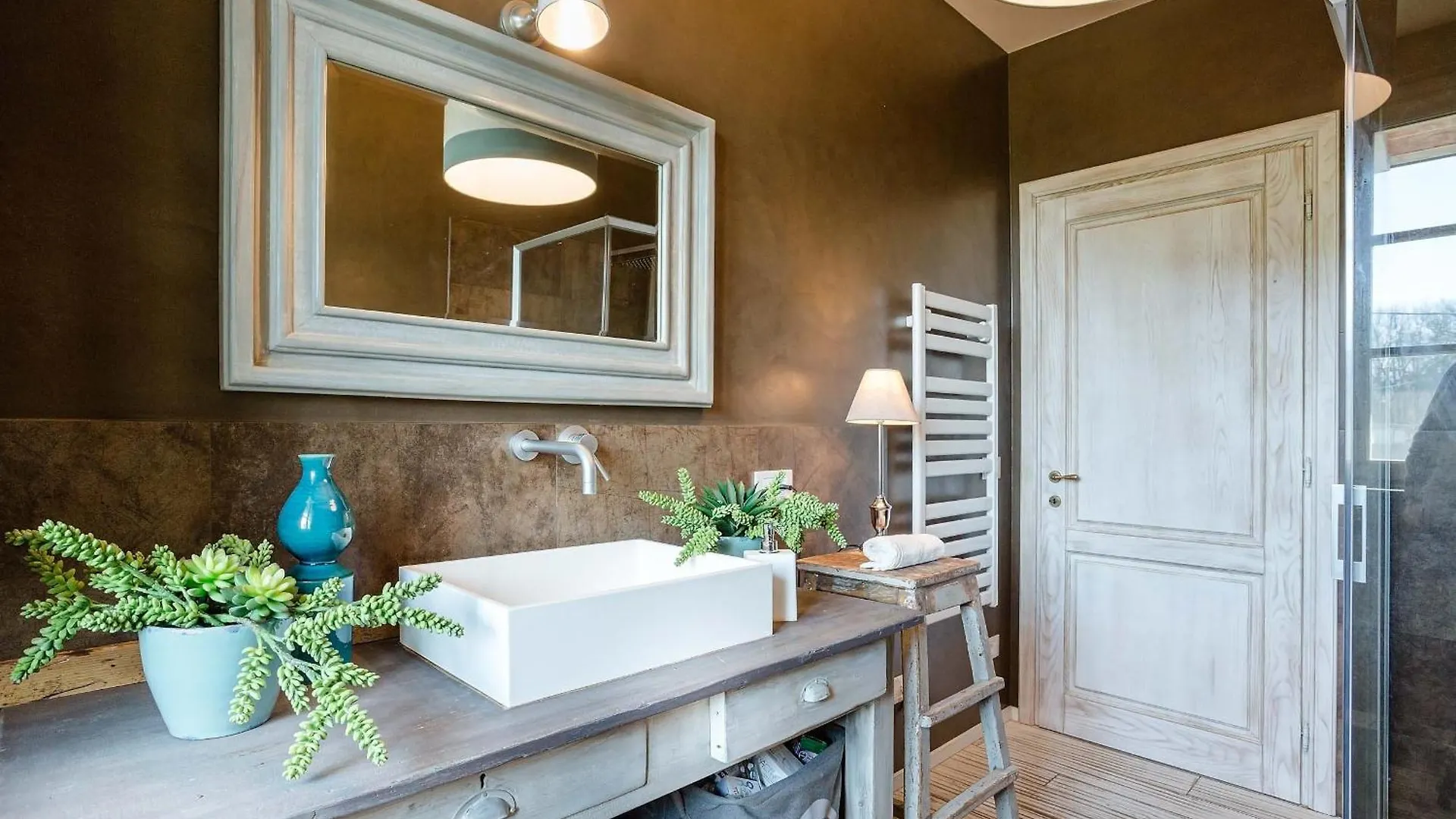 Villa Otto Luxury Tuscan Farmhouse With Pool Orentano Italy