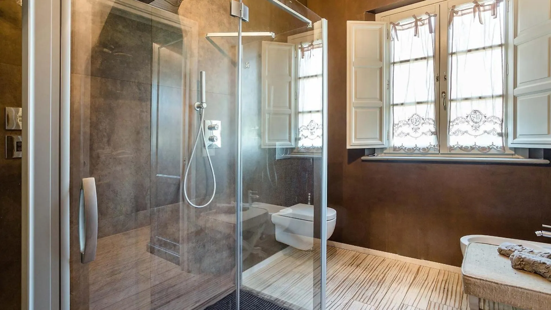 Villa Otto Luxury Tuscan Farmhouse With Pool Orentano