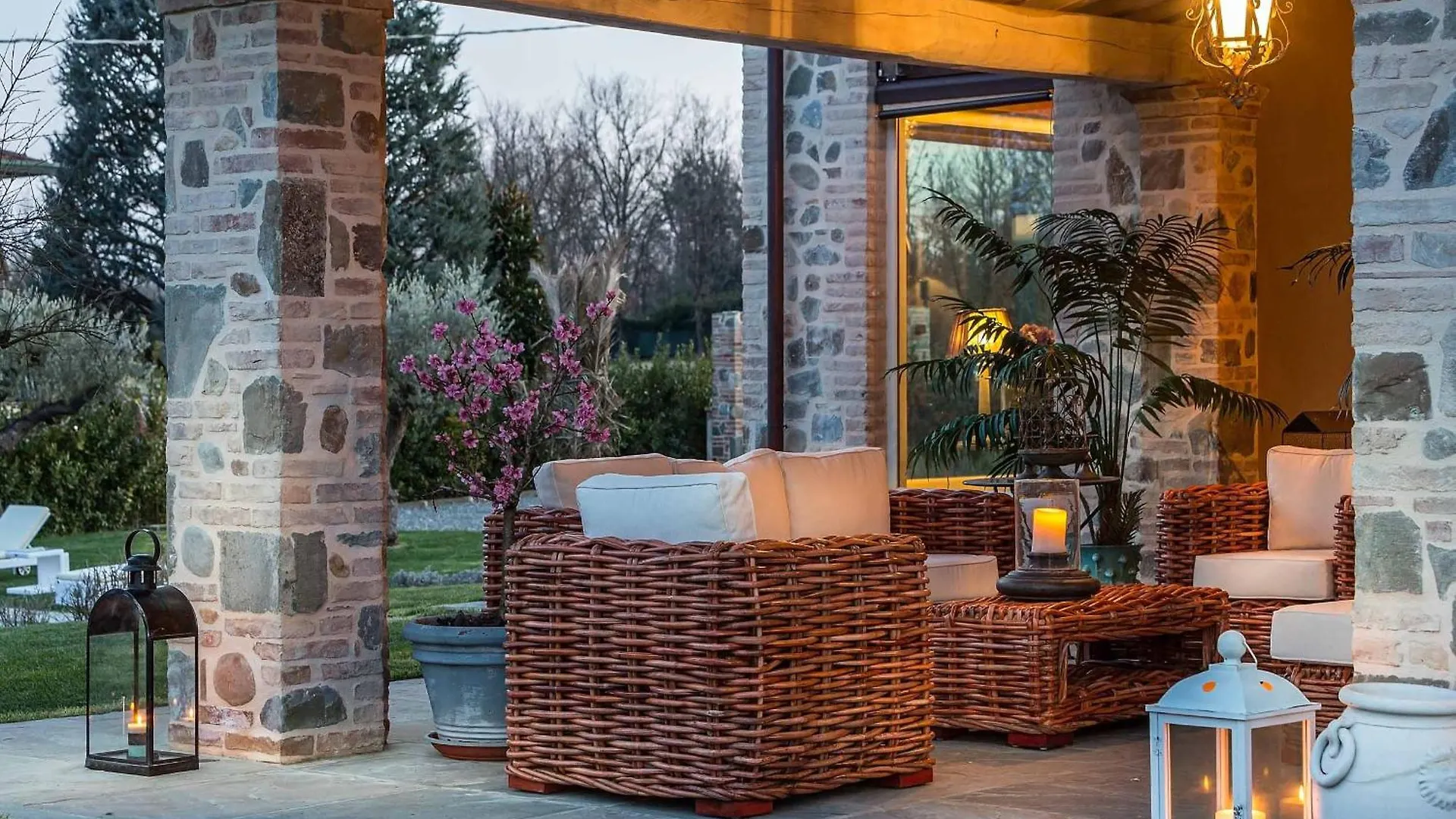 Villa Otto Luxury Tuscan Farmhouse With Pool Orentano Italy